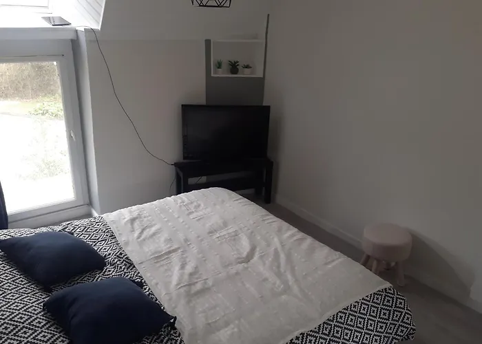 Calvados - 2 Ideal Pour Une Famille 2adultes - 2 Enfants - Mutrecy - 14220 Mutrecy * Mee